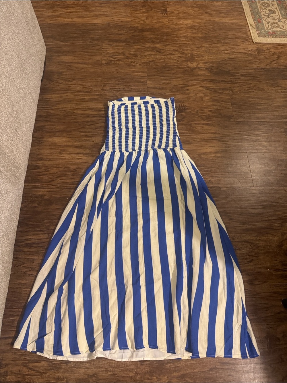 NWOT Tuckernuck dress size medium - Picture 2 of 3